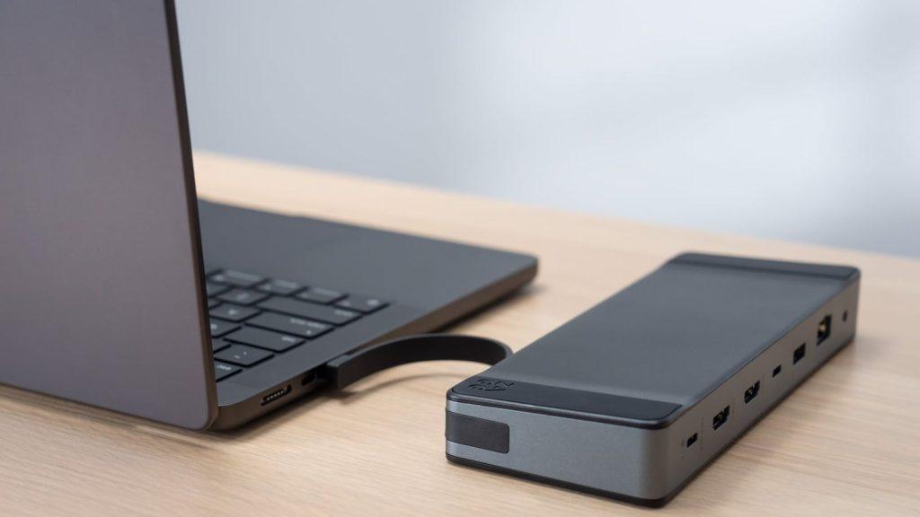 zagg 9 port hub