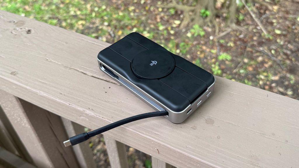 alogic-roam-cable
